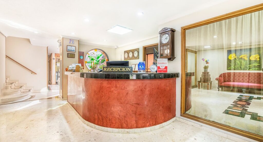 imgi Recepcion hotel